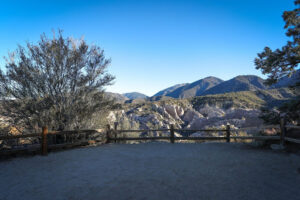 Devil’s Punch Bowl Park Image