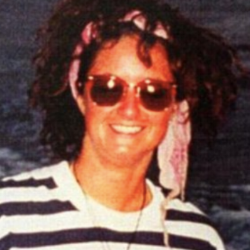 Simone Schimdl Photo: